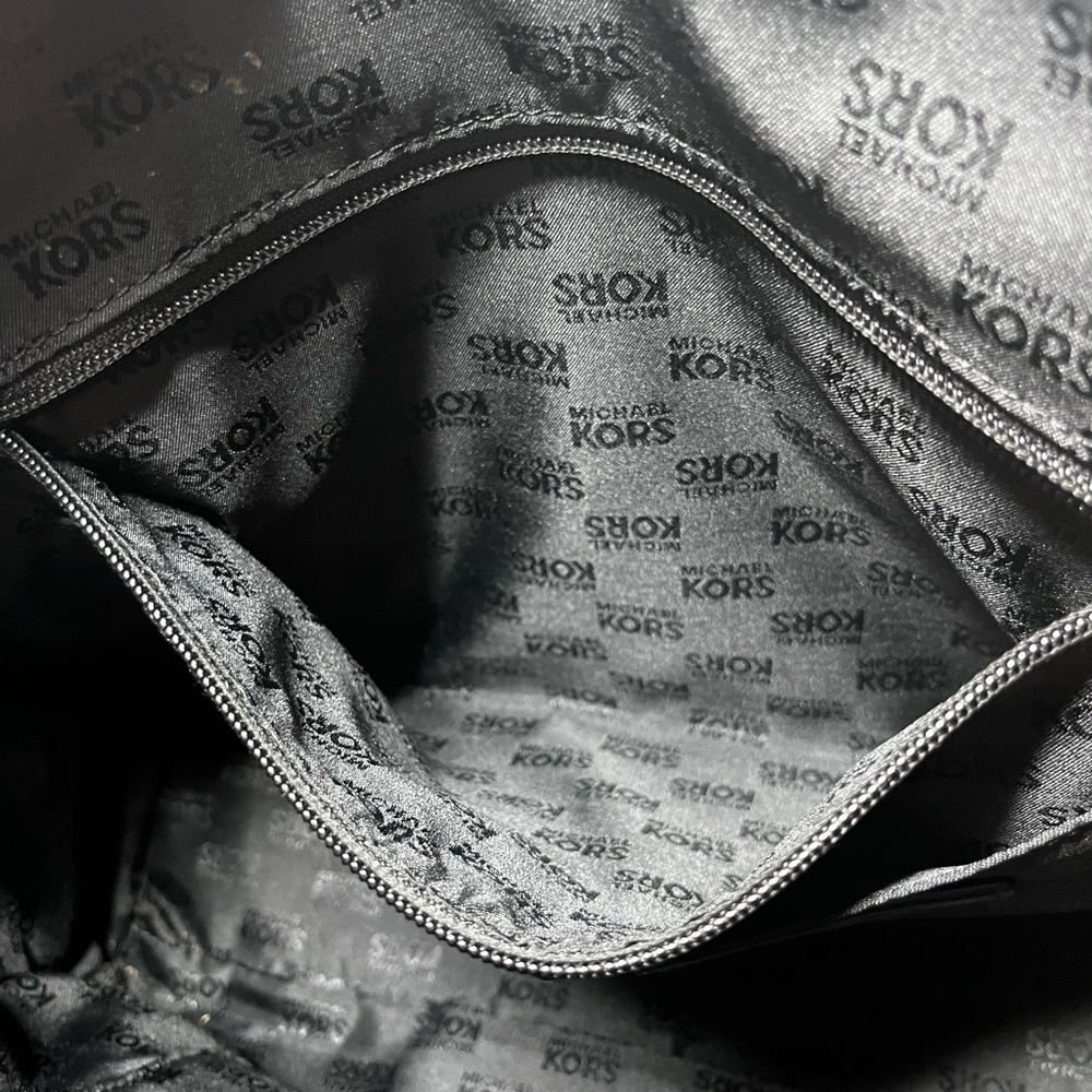 Michael Kors Bedford Legacy Dome Satchel - Picture 9 of 12